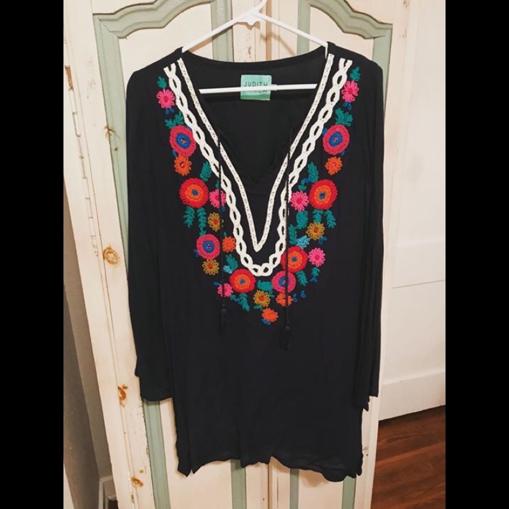 Judith March floral embroidered dress/tunic; NWOT